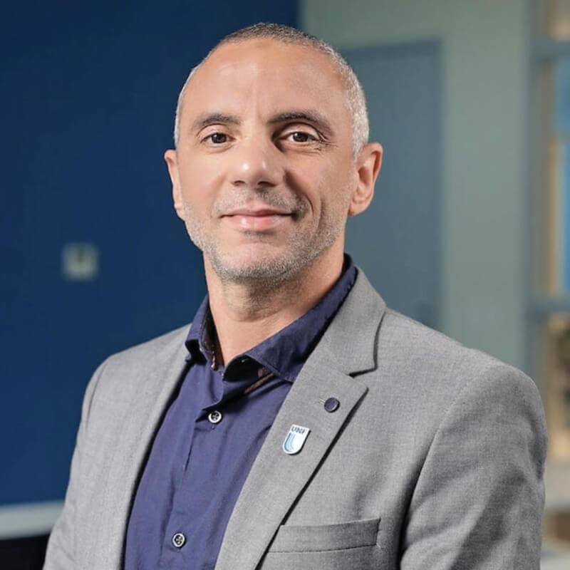 A portrait of Hany Osman