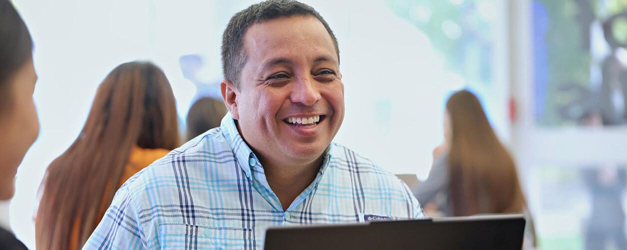 New ESL pathway established between University of Niagara Falls Canada and Niagara College