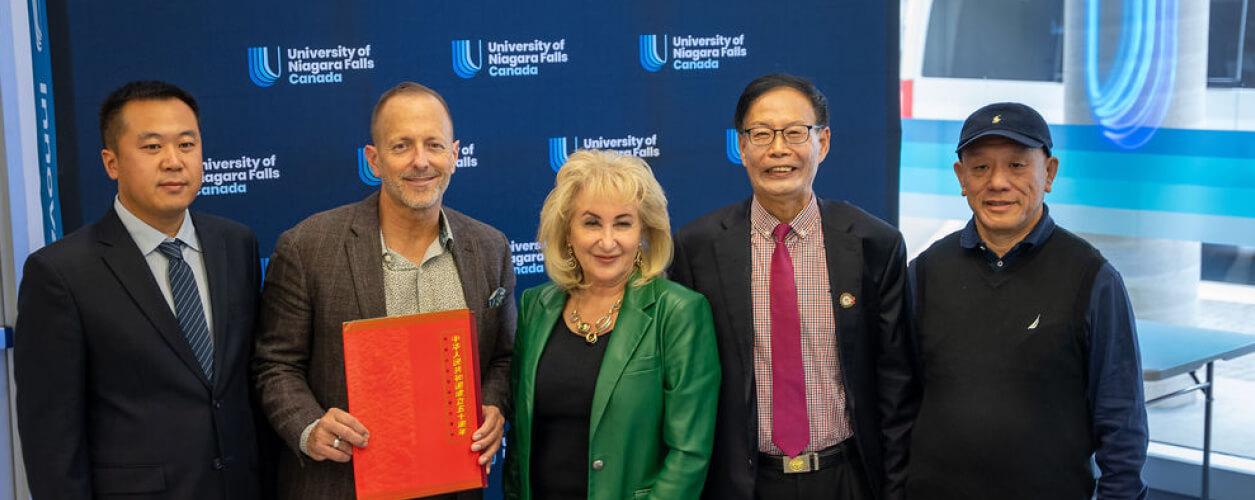 University of Niagara Falls Canada signs MoUs to explore partnership opportunities in Tianjin, China