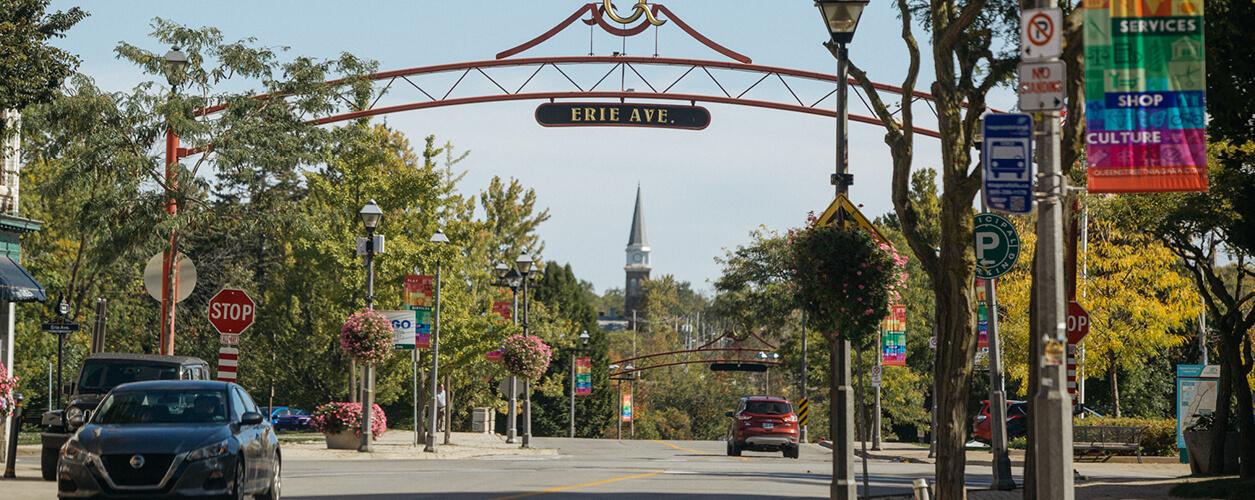 University of Niagara Falls Canada invites community to downtown fall market, presented in partnership with the Niagara Falls Innovation Hub