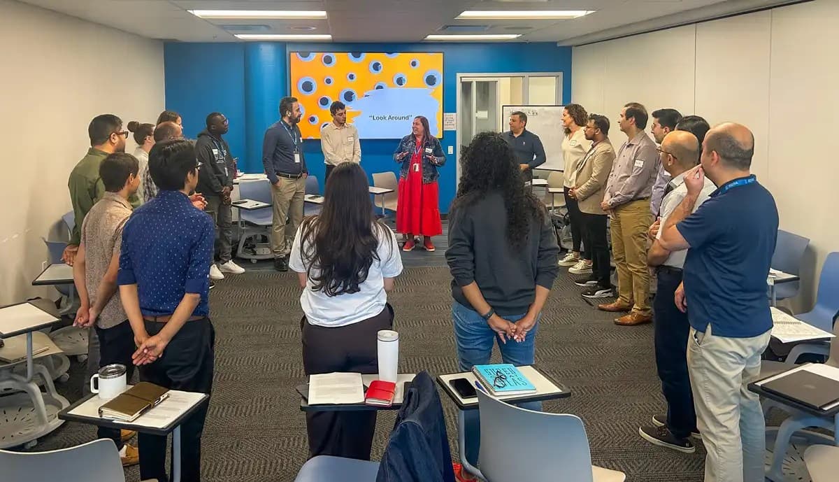 UNF students and CTE staffs during a meetup