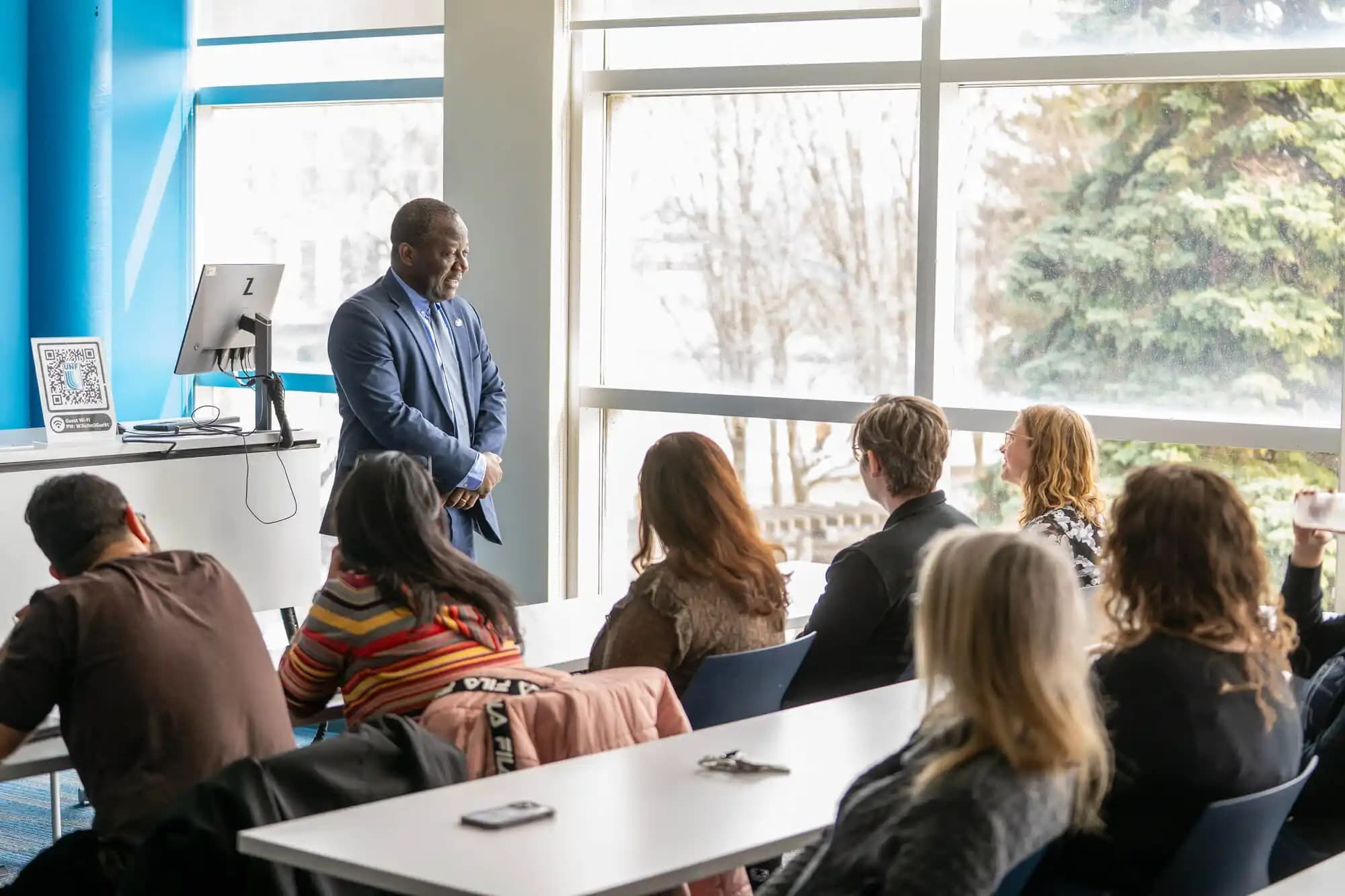 Djoken interacts with UNF students and staffs