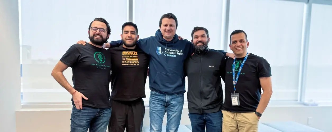 A team of entrepreneurial graduate students from UNF
