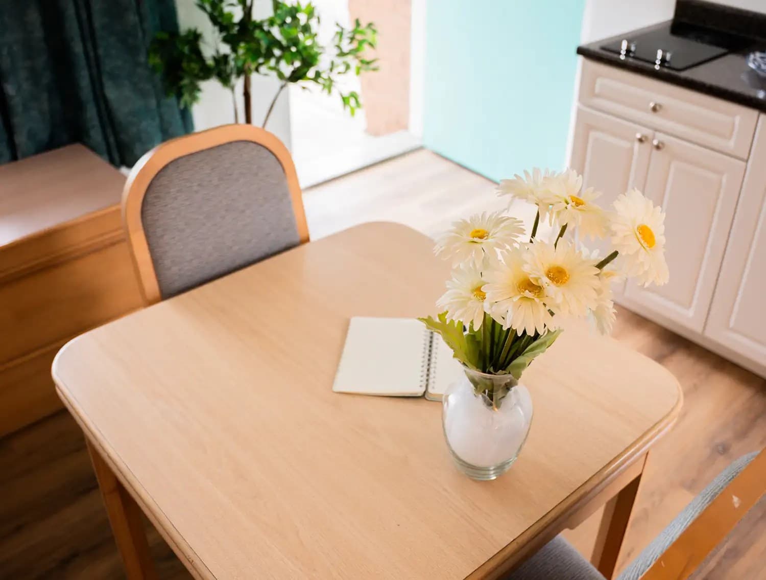 Student Residences dining table
