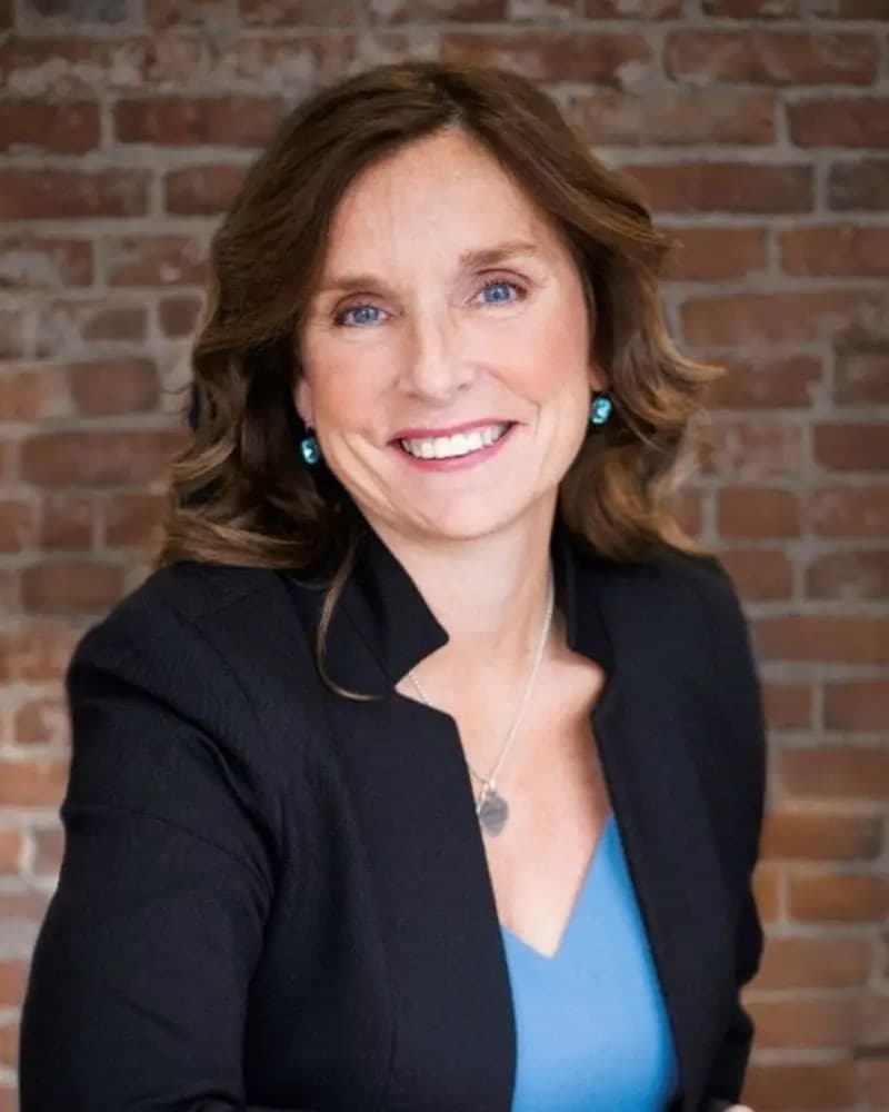 Profile image of Holly Ann