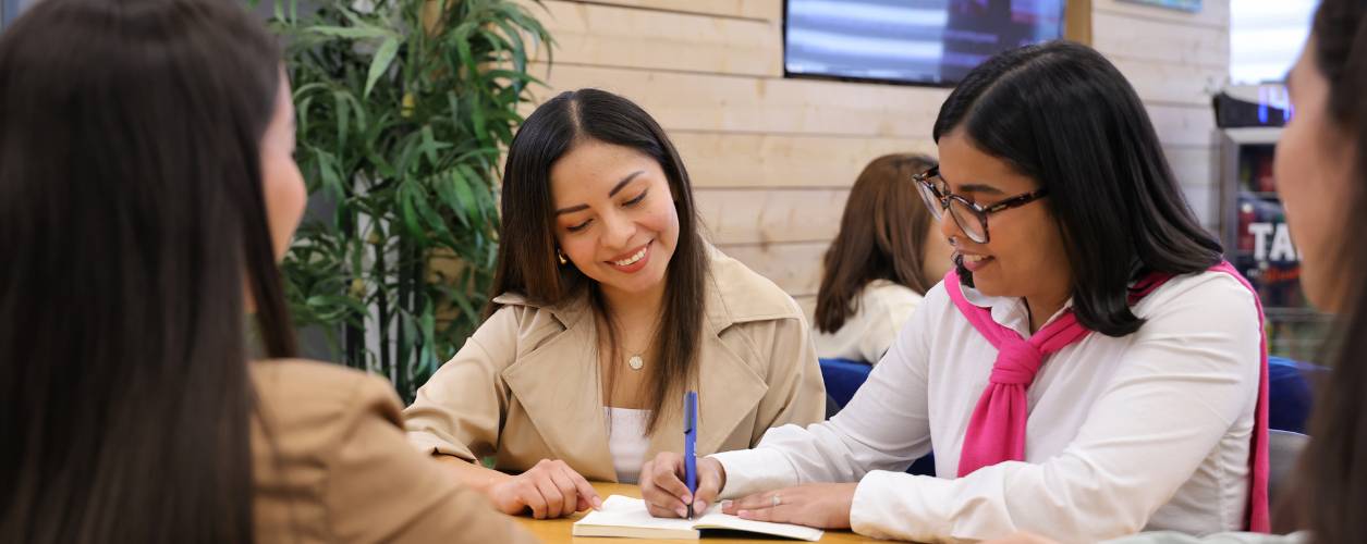 What can you do with a health care management degree?