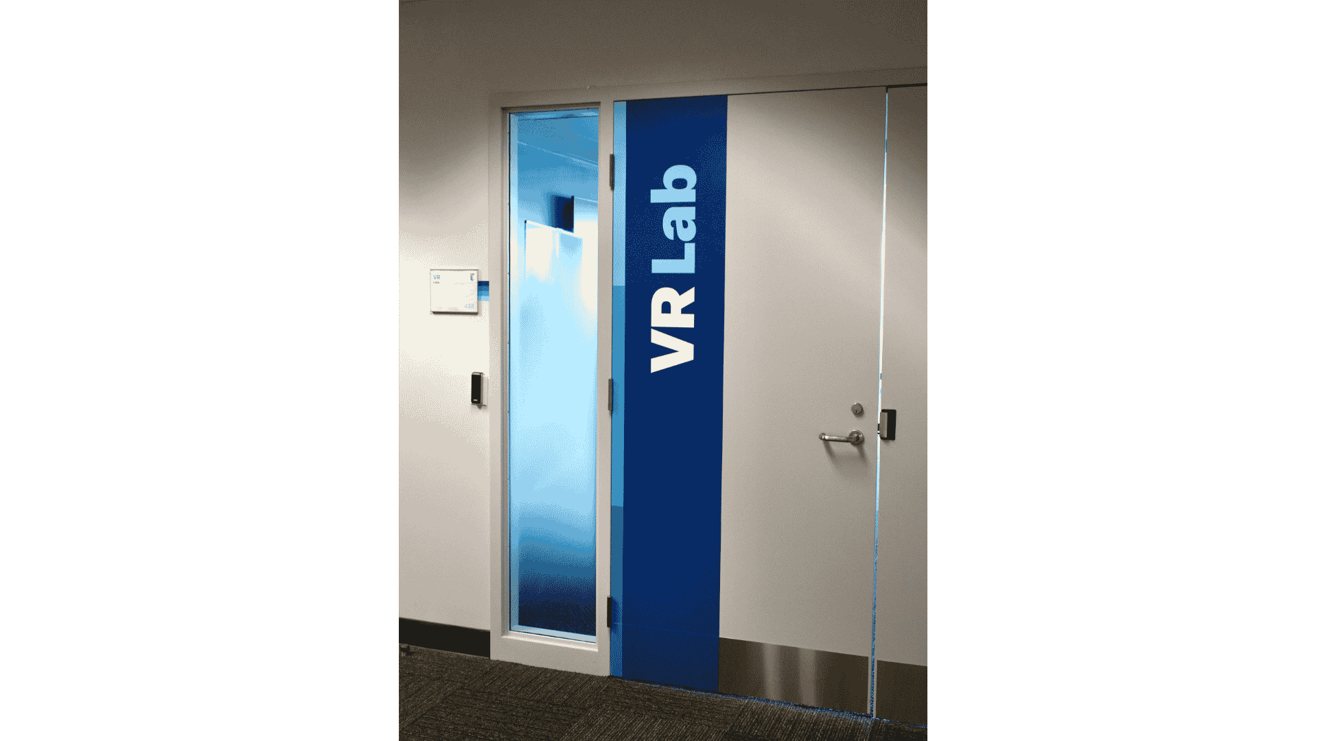 Virtual reality lab entrance